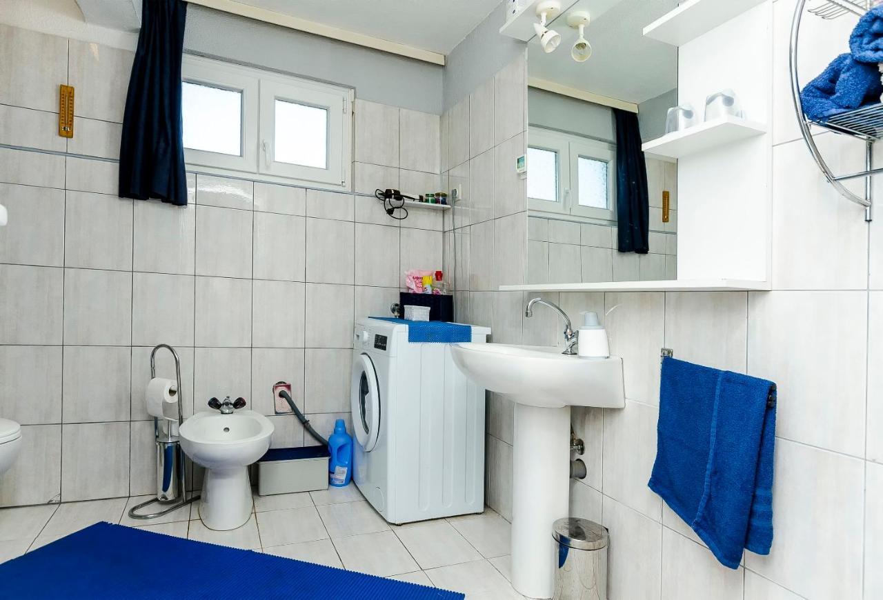 Apartment Branislava Рогозница Екстериор снимка