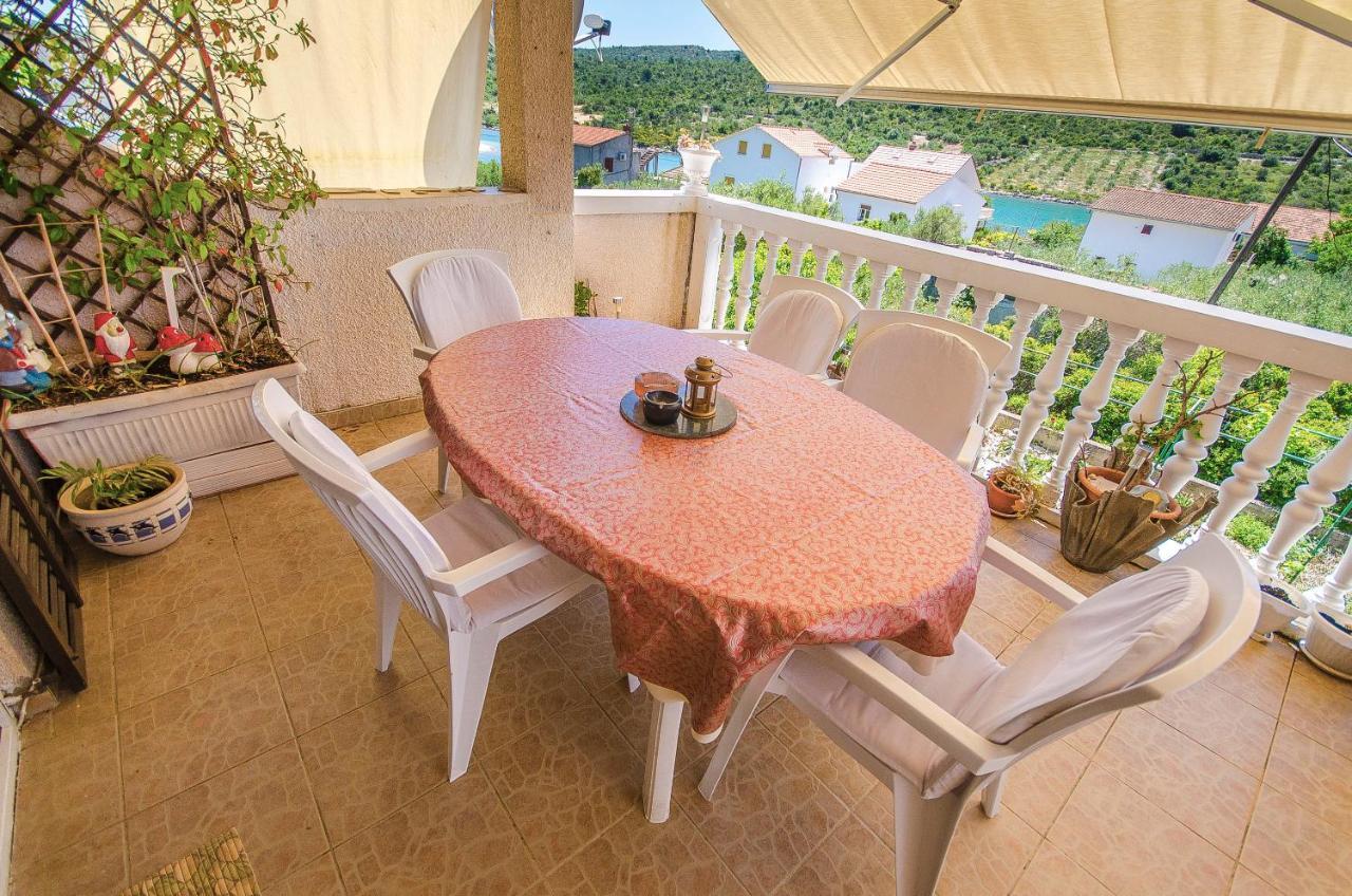 Apartment Branislava Рогозница Екстериор снимка
