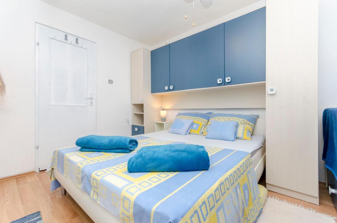 Apartment Branislava Рогозница Екстериор снимка